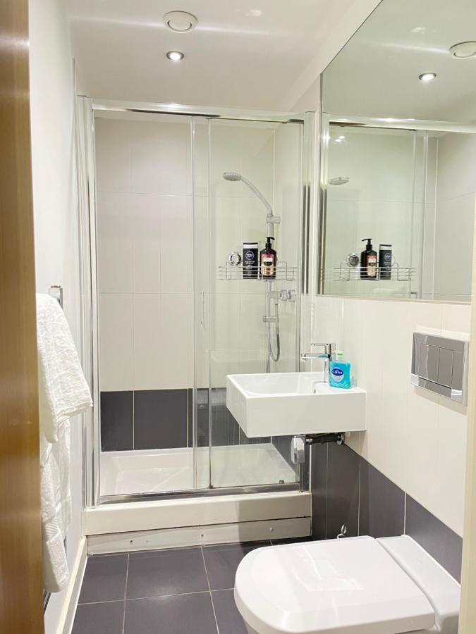 Wharf Inn Premier Apartment Central Manchester - Free Private Parking 外观 照片